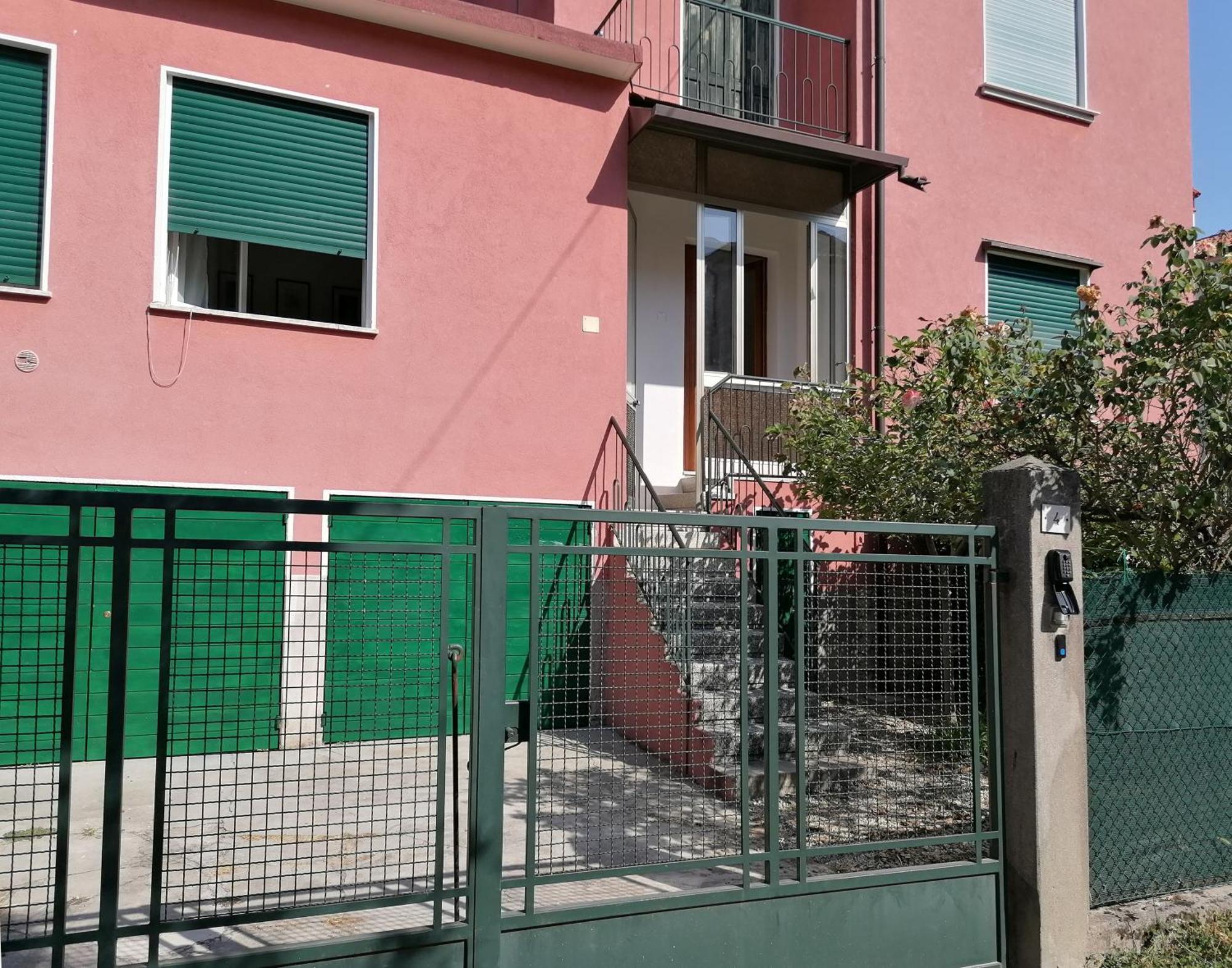 Lungo Sile Apartment Treviso Exterior photo